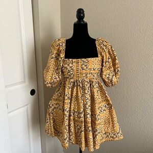 Abercrombie and Fitch Dress with pockets!